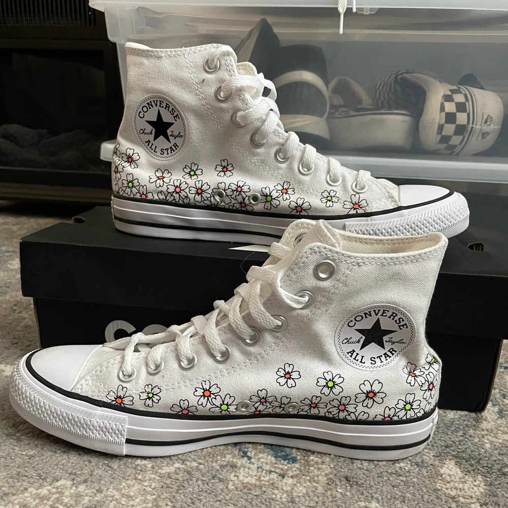 Converse Size 8.5 High Tops with Flowers- White